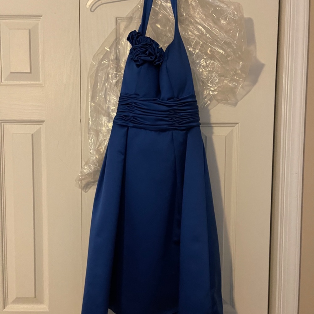 Prom dress - Picture 2 of 2